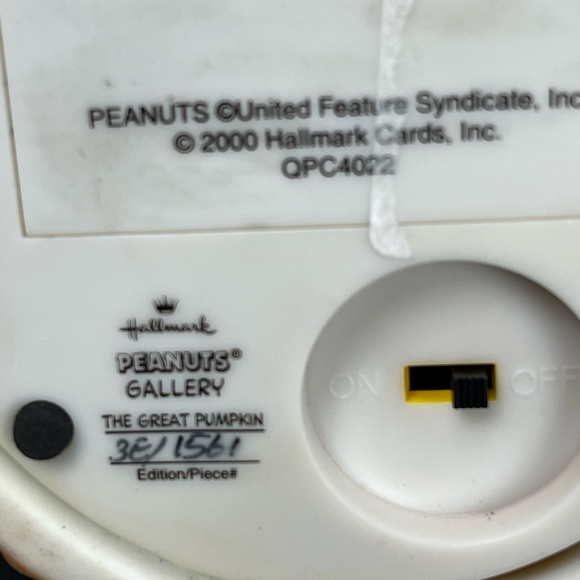 Peanuts decorative Halloween accents - Picture 3 of 7